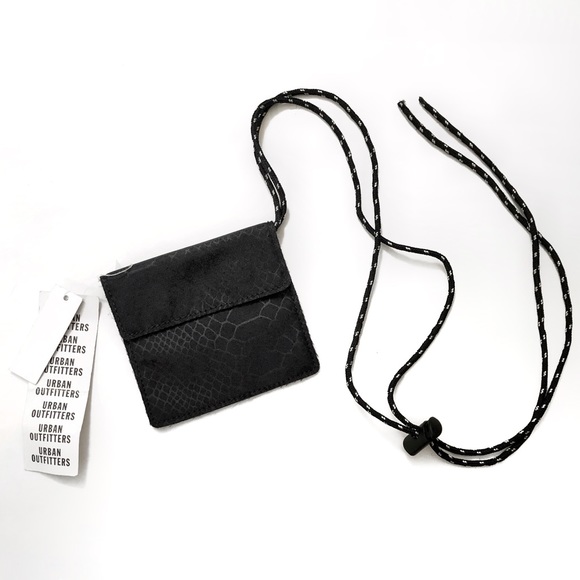 Urban Outfitters Mini Black Animal Print Drawstring Cardholder Pouch - Picture 2 of 4